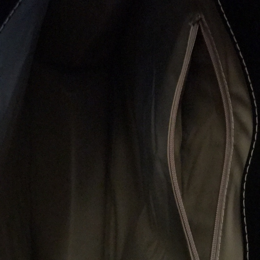 Givenchy large tote - Picture 3 of 8